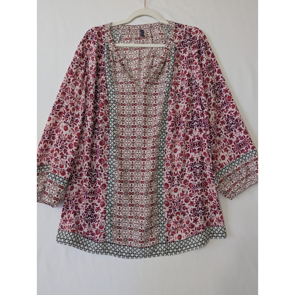 NYDJ Tunic Blouse Women 2X Red White Mixed Print Floral V-Neck 3/4 Sleeve Boho - Picture 2 of 8